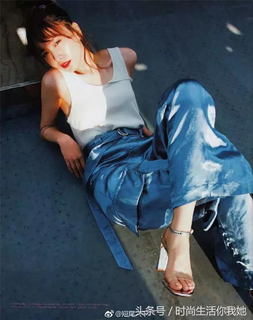 今夏最“清凉”的时髦搭配“吊带背心+阔腿”，让你回头率200%！