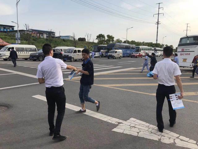 登录查看大图
