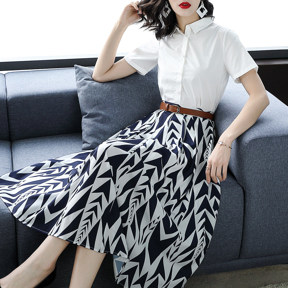 新款秋装特洋气!48岁妈妈已剁手4件，配高跟鞋，洋气到飞起