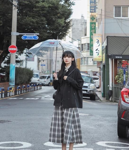  『方案』大衣如何穿更时髦？8种經典配搭计划方案，穿出高級和气场