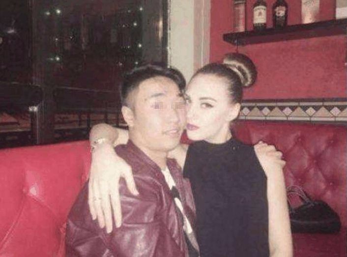 中国小伙娶俄罗斯美女为妻,婚后崩溃直呼后悔
