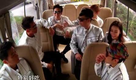 刘昊然微博晒自家冰箱，这也太凄凉了，不过粉丝都说他骗人咋回事