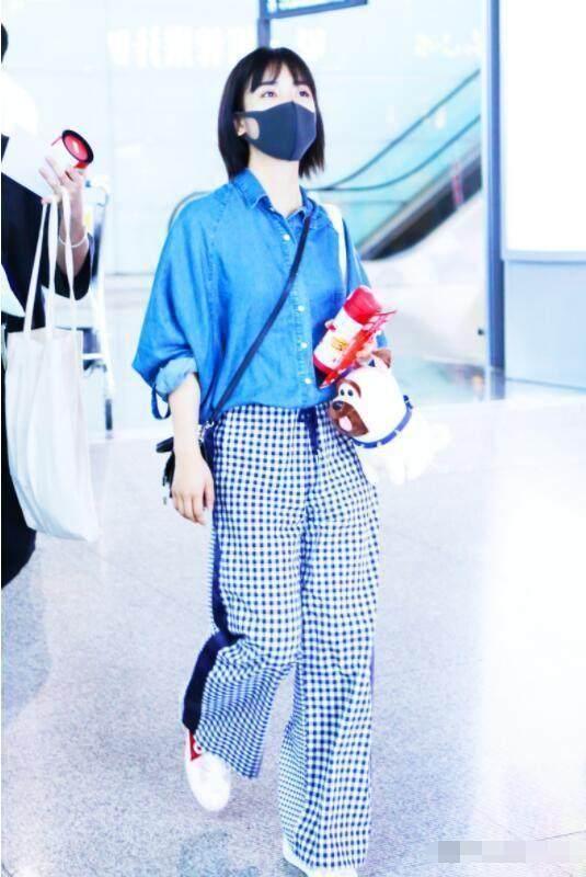 打败章泽天的第一校花，真人比照片好看，私服也是秒杀沈月的存在