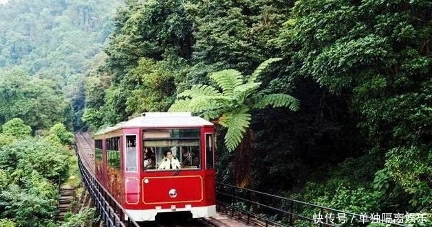  摩天大楼@全国高楼大厦最多的城市，上海仅排第二，但第一却得到