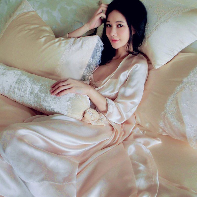 不得不说!老婆穿的这款“薄纱睡衣”，满满女人味，宅男女神范