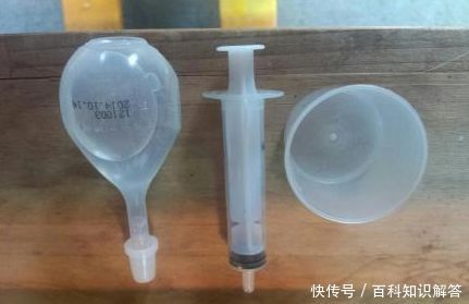 别傻傻敷面膜了！药店一几块钱便宜货抹脸上，几天淡化皱纹更紧致