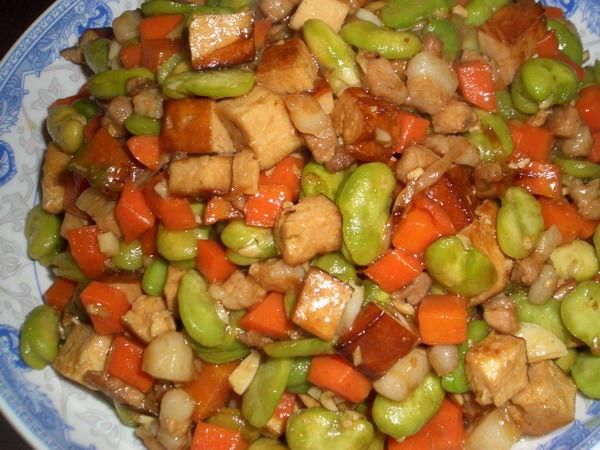  『厨房』减肥必备午餐：简单易学美味好吃的“炒四丁”，厨房小白也能做好
