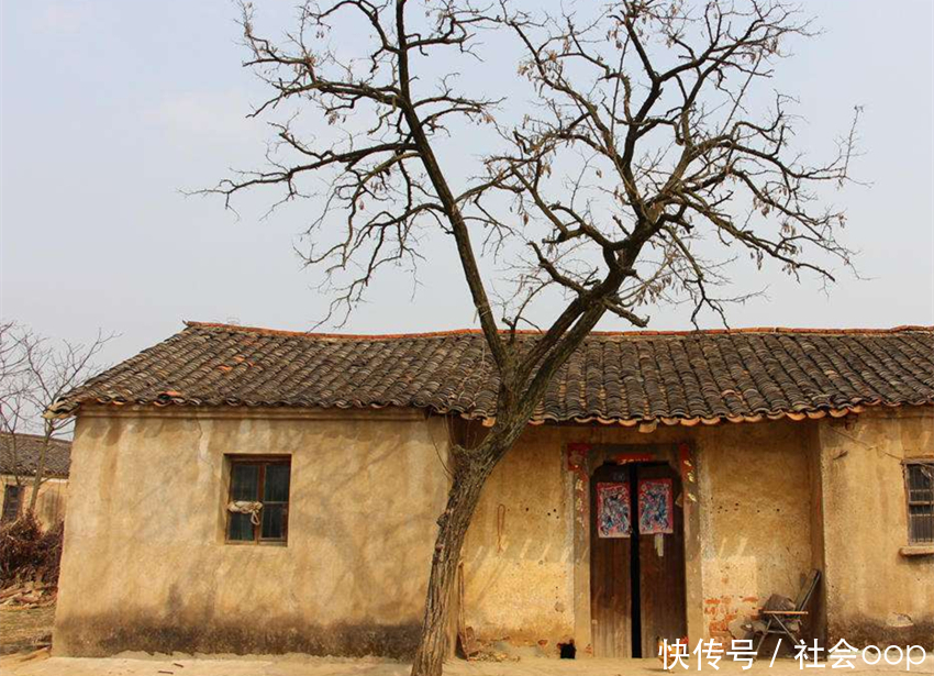 农村瓦房拆迁标准是什么，一平米可补偿多少农民心里得有底