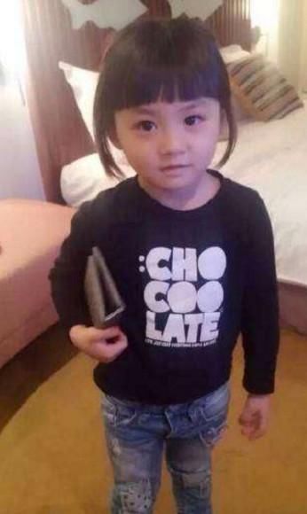一胖毁所有！连小孩子也不例外，夫妻将女儿交奶奶带后差点认不出
