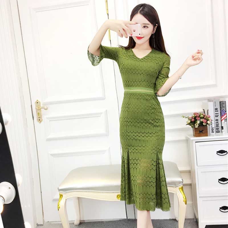 等我工资一发，绝不穿短裤上班!穿这裙子还显高又洋气