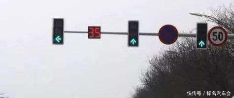 新版红绿灯倒计时取消，车主：被扣分时，我也有点懵