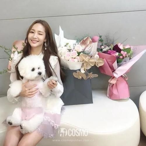  『少女』下周穿什么 当穿着白衬衫的娜扎一出现我知道了