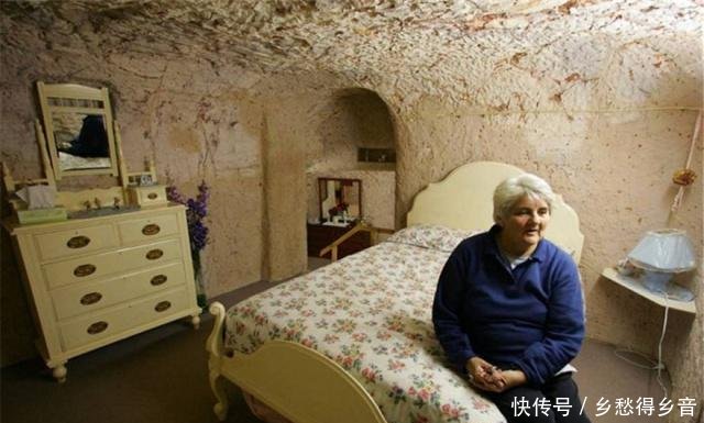 这个小镇，全村人都住在地下，地面竟没人居住！