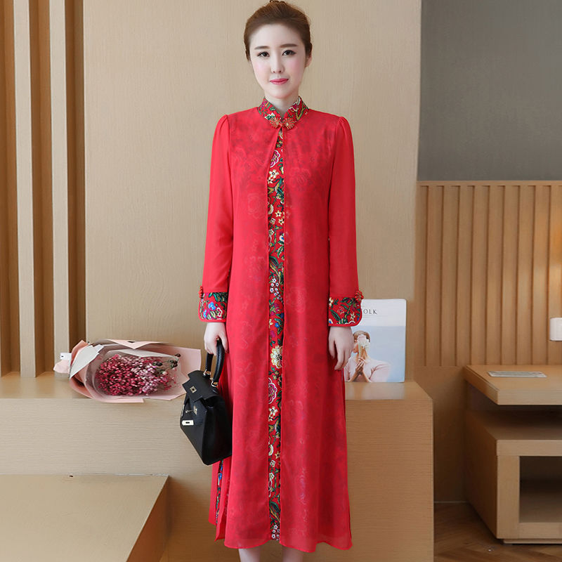 假如你在35-60岁间,别乱穿!试试火爆的连衣裙,显瘦又洋气