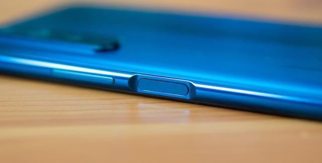 荣耀华为20多少钱