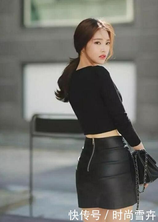 性感时尚的紧身裙，大秀雪白美腿，丰腴身材被包裹的更紧致！