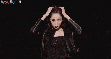 女星爱上“中毒妆”，杨幂毁形象，赵丽颖简直就是时尚灾难！