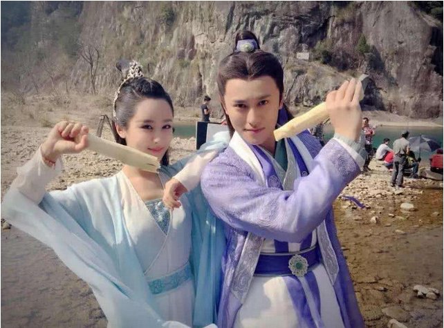 秦俊杰再次发话，不打自招，网友:心疼杨紫，渣男赶紧滚