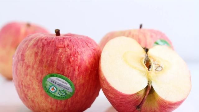 【果实】苹果树什么时候打杀菌的药合适？