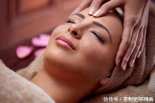  『轻松』敷完面膜后做好这“4点”，皮肤会变得又白又嫩，轻松养出少女肌