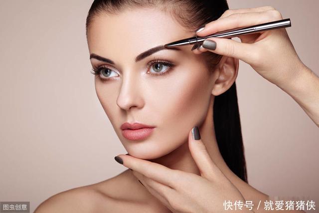 #易学#女生按照脸型画眉毛,掌握3点技巧,易学又好看,轻松提升颜值