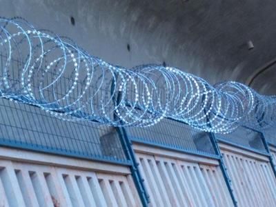 作死!男人发朋友圈说要炸深圳机场，不到2小时就被抓到了