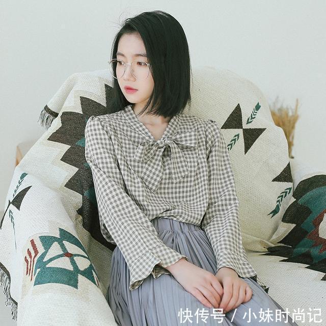  舒适：落落大方的雪纺衫，给即将到来的初夏注入一丝明亮的色彩!
