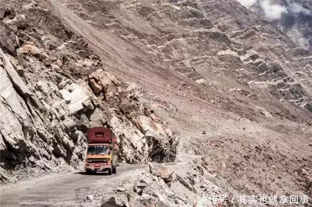 世界上最恐怖的14条公路,中国竟上榜2条!太惊悚了