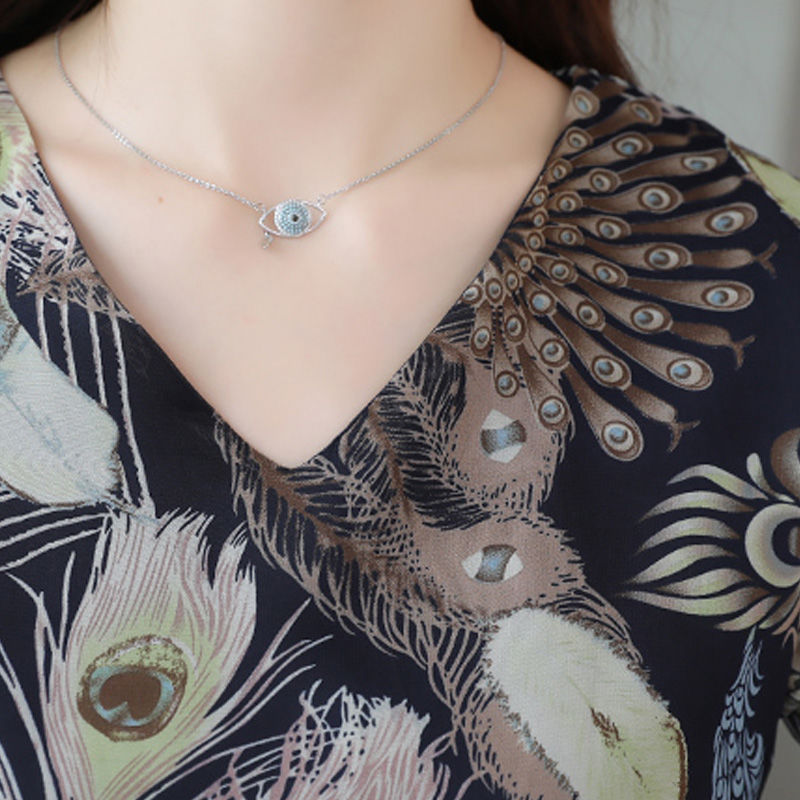 “妈妈装”又出新款了，巨适合五六十岁妈妈，穿上想不美都难