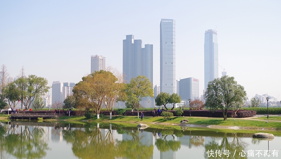 内陆省湖南境内有两座岛,同为5A景区,一座低调,一座全国闻名!