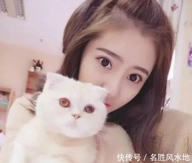  『天生』天生“公主脸”的女孩，都会有这“3特征”、注定被“捧在手心”