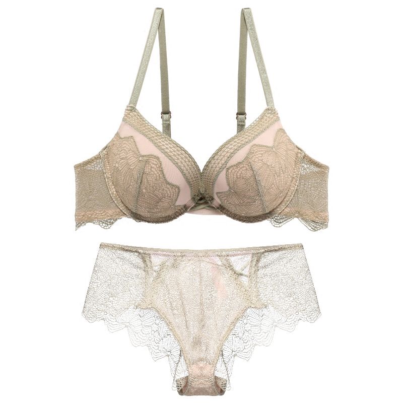 文胸穿对了，胸小女人一样能很有”料“让你直面自己身材更加自信