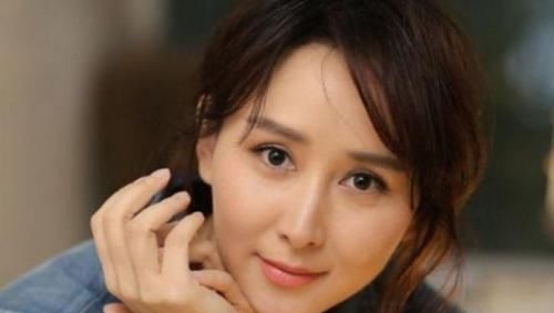 『女星』“嫁给外国人,始终不改中国国籍”的4位女星,每一位都是娱乐圈大咖