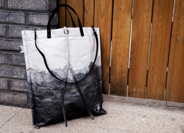 一张杜邦 Tyvek 纸做成的钱包,酷到没朋友!