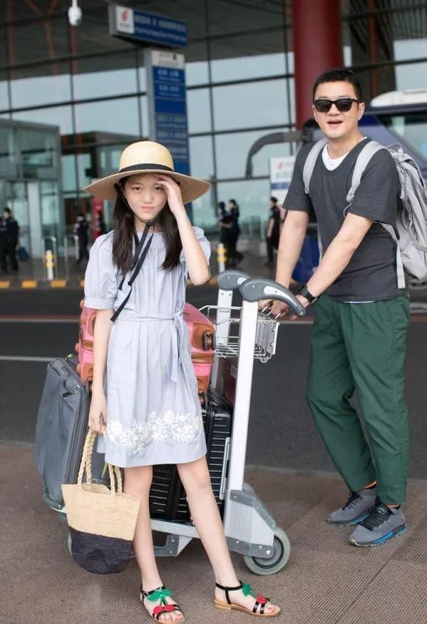 发胖遭群嘲的刘亦菲美回来了?赵薇这次是真瘦了……