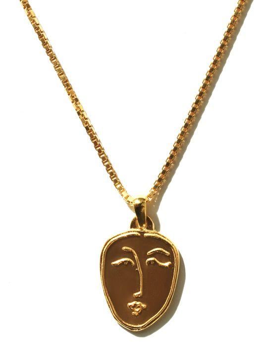 一件珠宝首饰,让基本款变得不基本