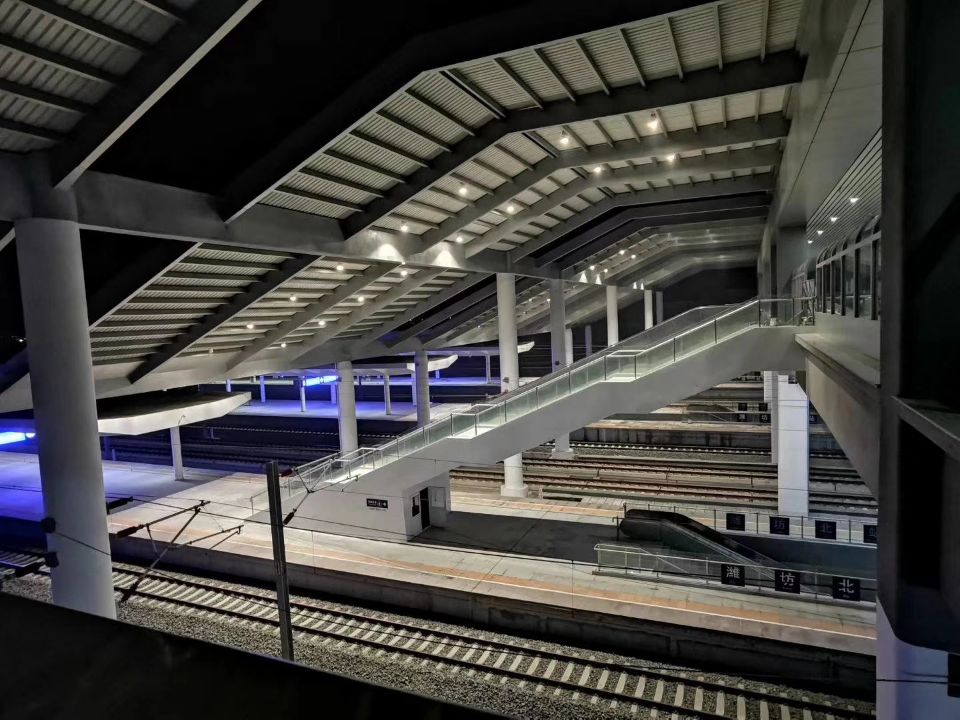 潍坊北站实施＂新图＂，经停旅客列车22对