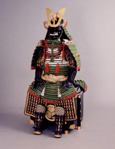 日本战国时期各个藩邦大名盔甲续 看下中国盔