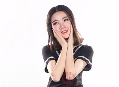  #解决#皮肤粗糙怎么办 经常去角质解决这个问题