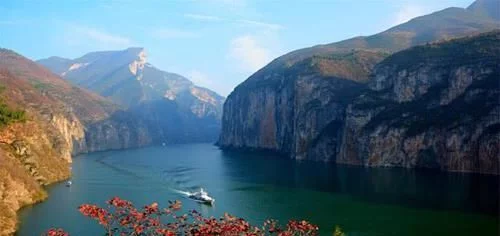 中国“最美”的大峡谷,全长193千米,看看你有去过吗【2020热门旅游景点】