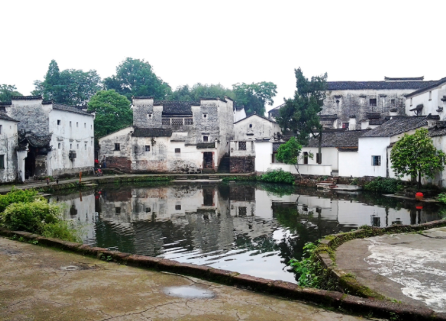 中国最神秘的村庄：诸葛后人所建，外人进来出不去！