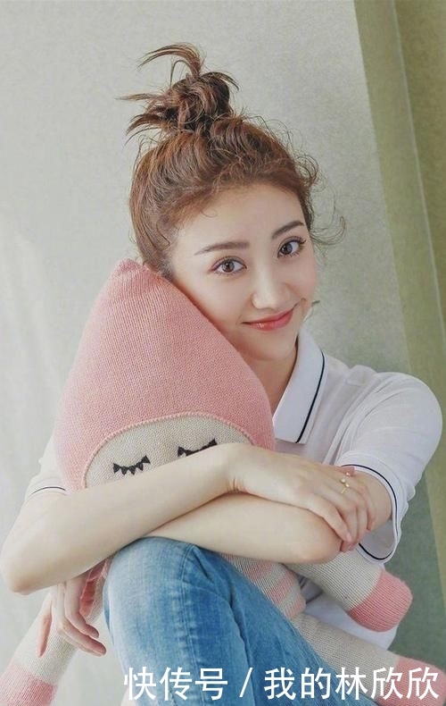 『别总』女生别总披头散发,这3种“流行发型”时髦又减龄,受人欢迎哦!