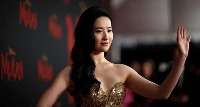  「种卷发」美人计 | 这一渣女波浪卷，可真漂亮啊！