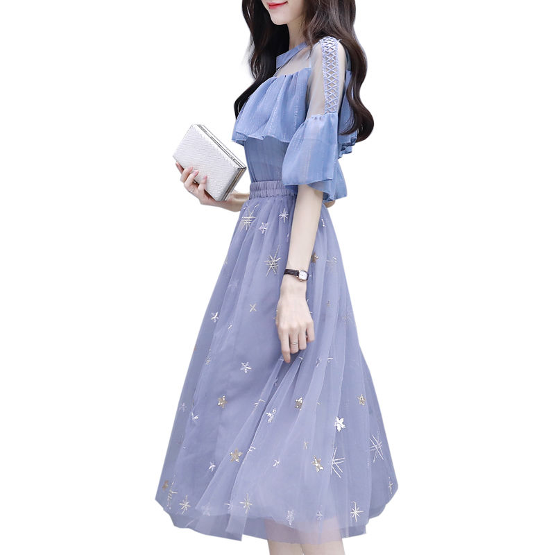 丰满女人“露”点才好看，看看这些“流氓裙”，性感妩媚谁不着迷