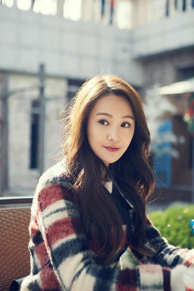 惊曝导演陈嘉上曾对郑爽下手，本尊否认：对质！否认公开追究