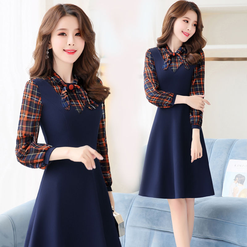 今年秋天阔腿裤不流行了，8月刚上新的秋裙，妈妈穿洋气又美嫩