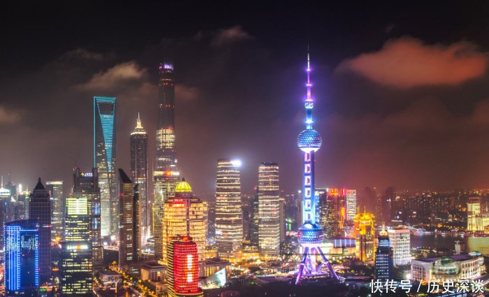 中国的这座城市，2030年或将赶超东京，成为“亚洲第一城”！