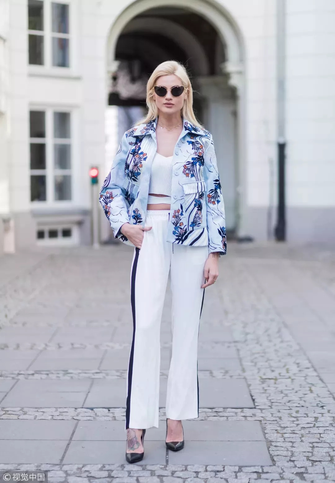 开学了，今年流行的校服裤又更新了！谁穿谁好看！