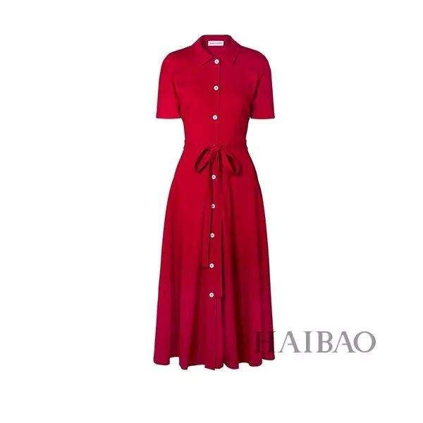 怎么穿也不时髦?是扣子没钉对地方吧