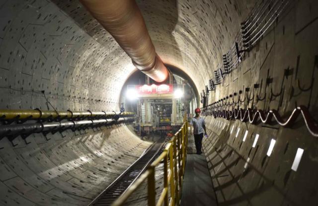 亚洲最长的三条隧道一条建成用了23年，一条在中国却鲜为人知